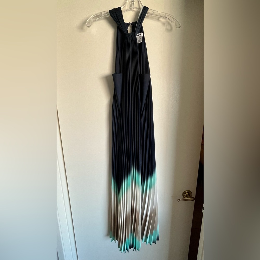 Donna Karan Pleated Charmeuse Halter Neck Midi Dress - LIKE NEW! - Picture 2 of 8